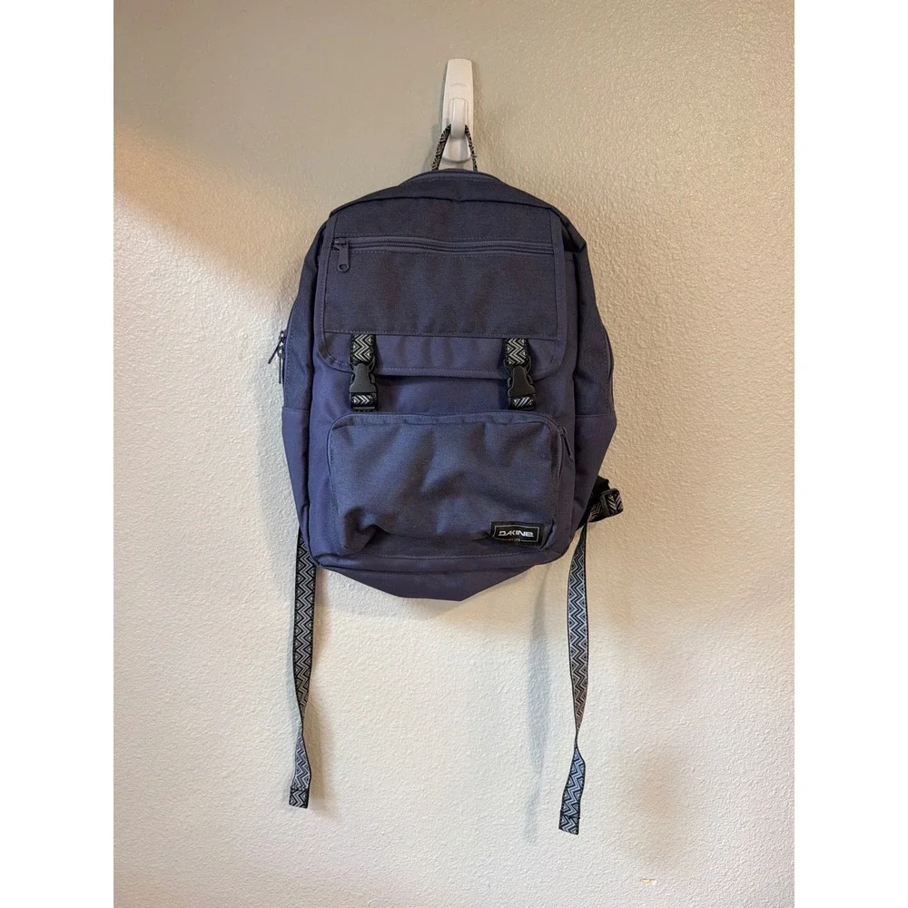Dakine Backpack Navy Blue One Size Geometric Straps Striped Lining Y2K